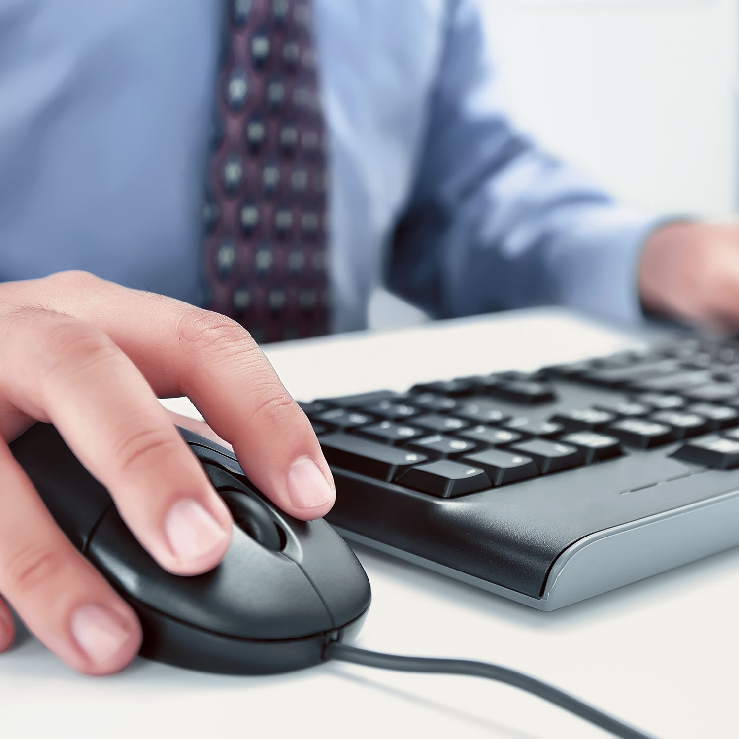 Ten Tips for Training Recruiters and Hiring Managers in Dispositioning Applicants: Ways to Make Sure That Your Company Is Fully Using the Internet Applicant Definition and Is Able to Recreate and Explain Its Hiring and Selection Decisions